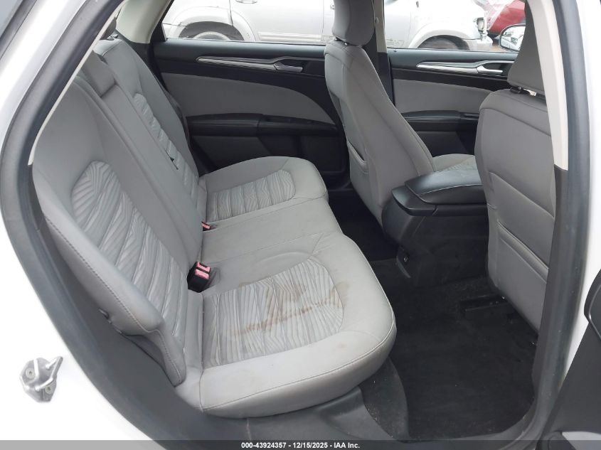 2016 Ford Fusion S VIN: 1FA6P0G78G5122276 Lot: 43924357