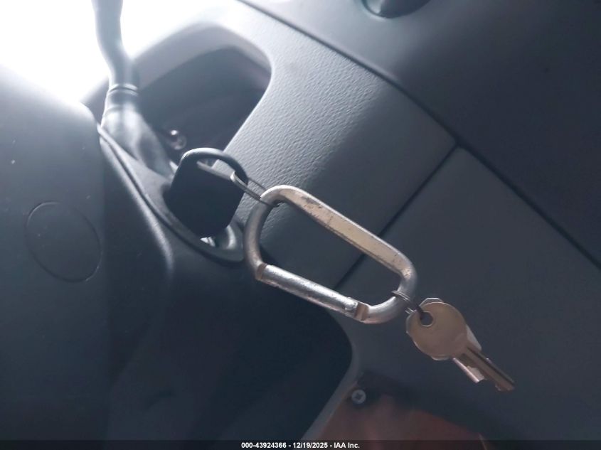 2007 Ford F-150 Xl/Xlt VIN: 1FTPF12537KC35549 Lot: 43924366