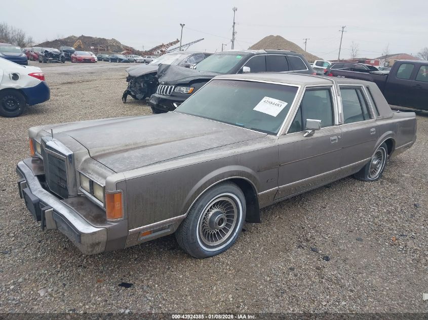 1989 Lincoln Town Car Cartier