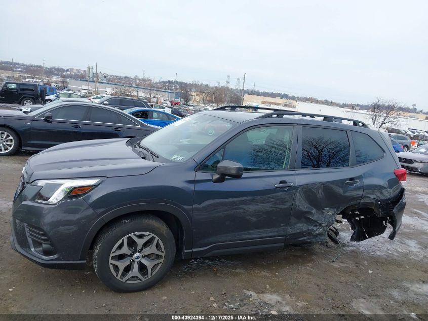 2022 Subaru Forester Premium VIN: JF2SKADC7NH411130 Lot: 43924394