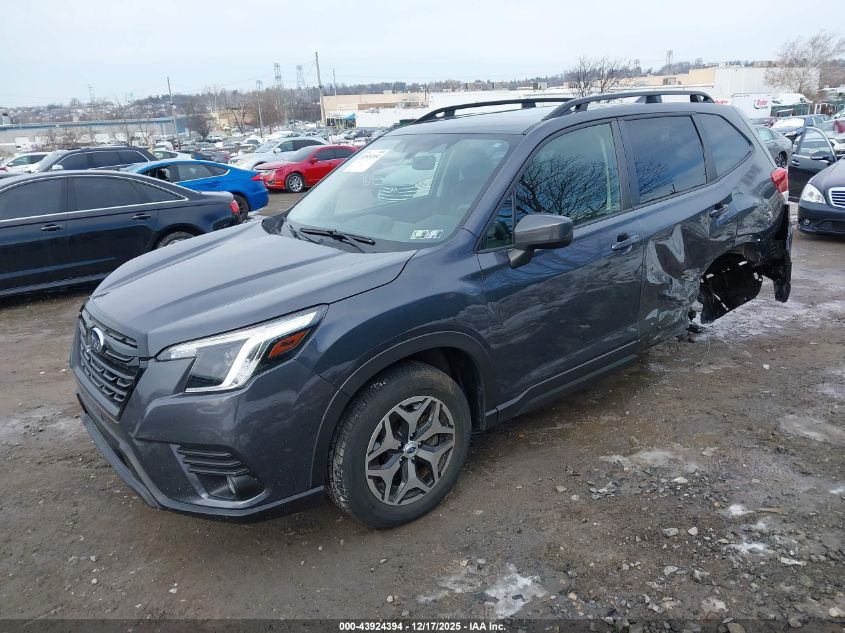 2022 Subaru Forester Premium VIN: JF2SKADC7NH411130 Lot: 43924394