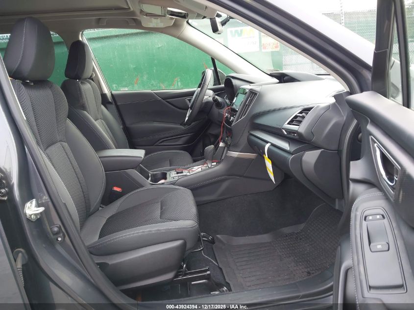 2022 Subaru Forester Premium VIN: JF2SKADC7NH411130 Lot: 43924394