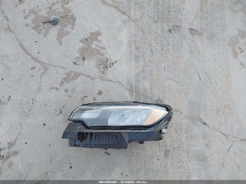 2023 Jeep Compass Limited 4X4 VIN: 3C4NJDCN4PT565902 Lot: 43924401