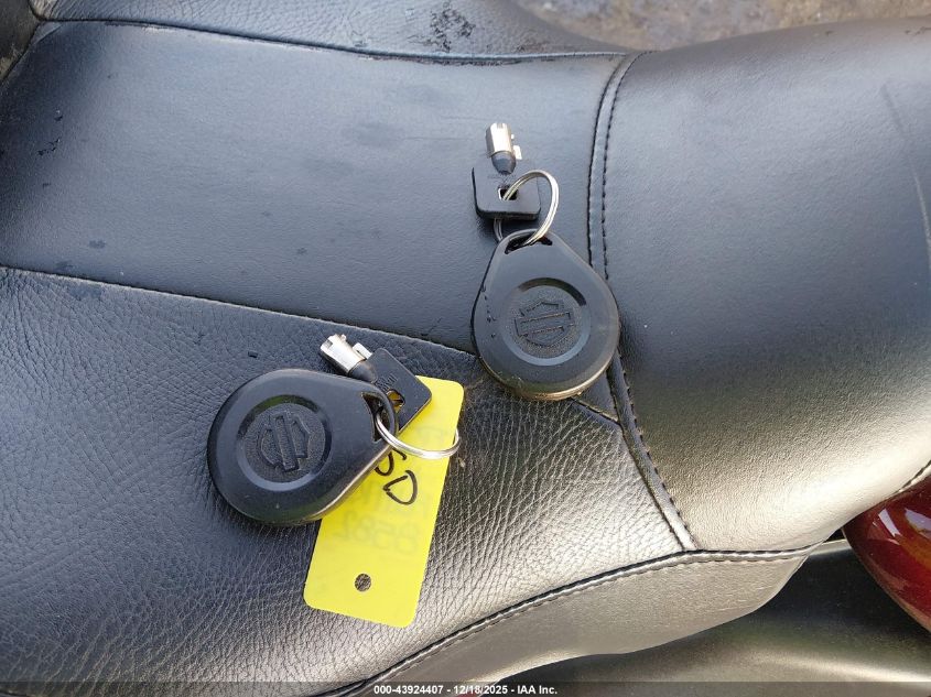 2015 Harley-Davidson Flhtkl Ultra Limited Low VIN: 1HD1KKL15FB628582 Lot: 43924407