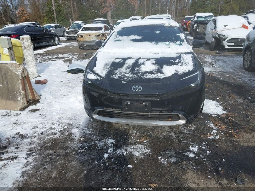 2024 Toyota Prius Prime Xse VIN: JTDACACU0R3012127 Lot: 43924410