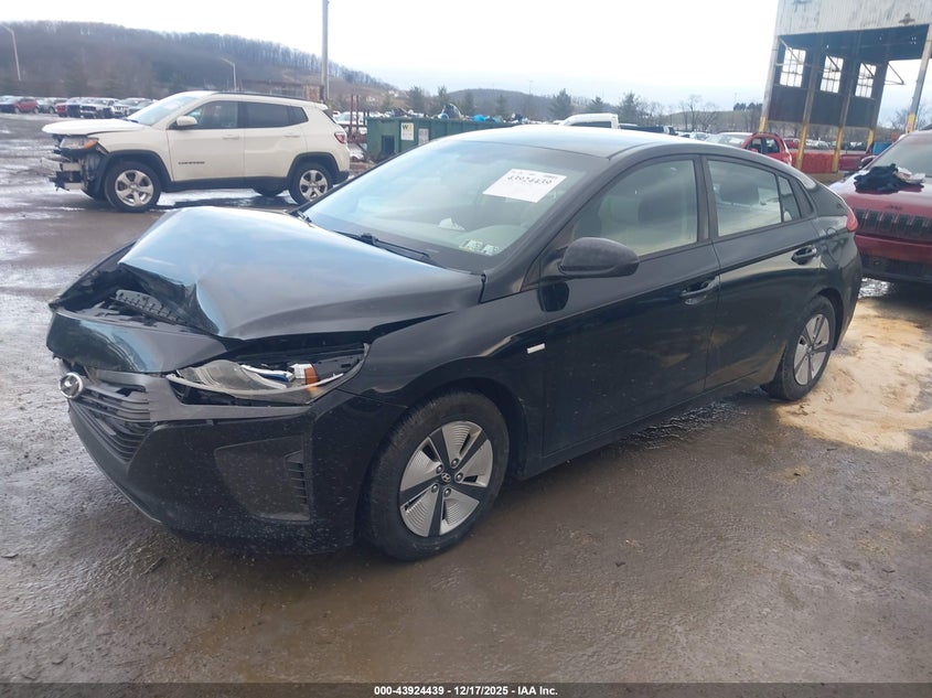 VIN KMHC65LC9HU047137 2017 HYUNDAI IONIQ HYBRID BLUE