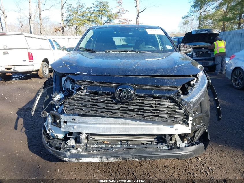 2024 Toyota Rav4 Le VIN: 2T3G1RFV4RC403640 Lot: 43924453