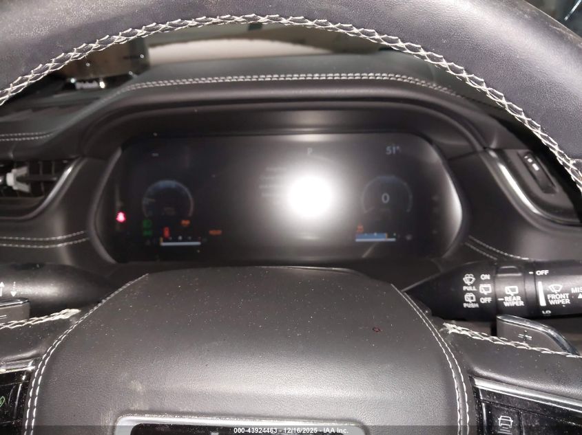 2022 Jeep Grand Cherokee Overland 4X4 VIN: 1C4RJHDT9N8530869 Lot: 43924463