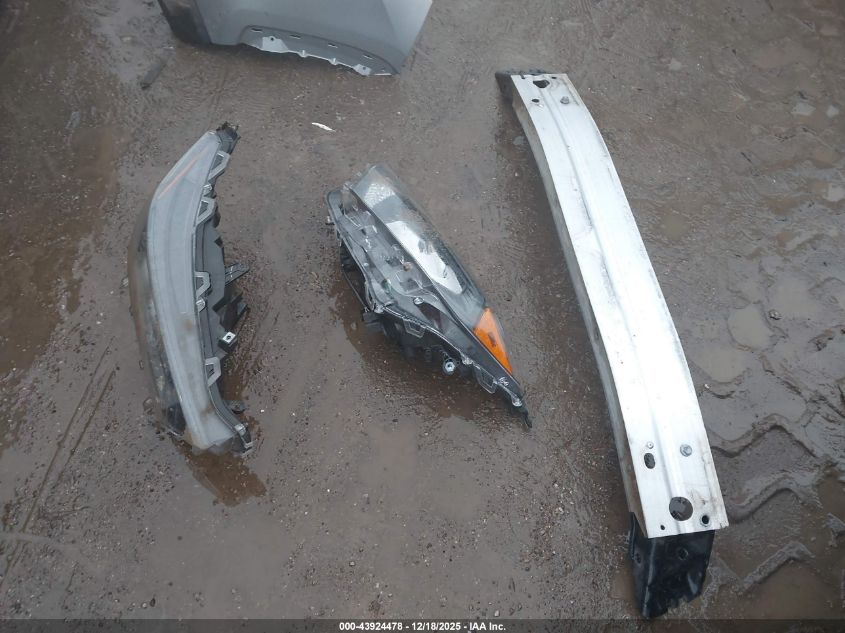 2021 Toyota Rav4 Le VIN: 2T3F1RFV4MW185136 Lot: 43924478