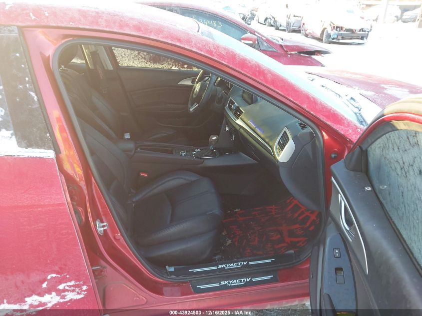 2018 Mazda Mazda3 Touring VIN: 3MZBN1V36JM191549 Lot: 43924503