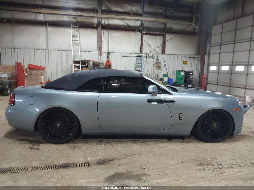 2018 Rolls-Royce Dawn - SCA666D51JU115709