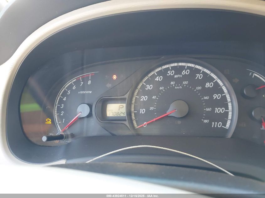 2011 Toyota Sienna Base V6 VIN: 5TDZK3DC5BS153819 Lot: 43924511