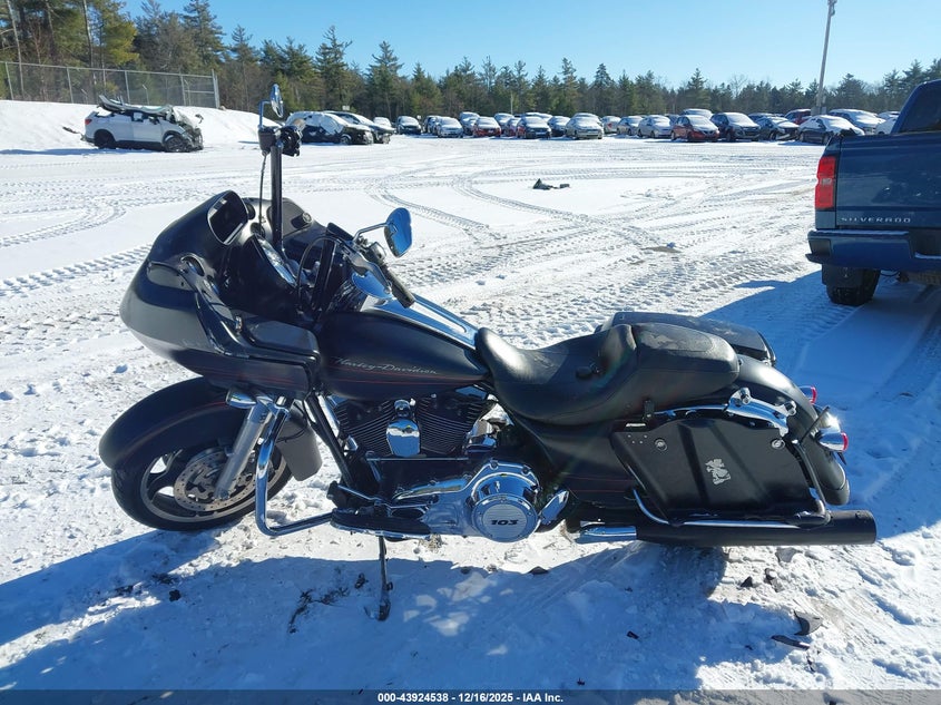 1HD1KHM15DB653402 2013 HARLEY-DAVIDSON ROAD GLIDE photo no. 13