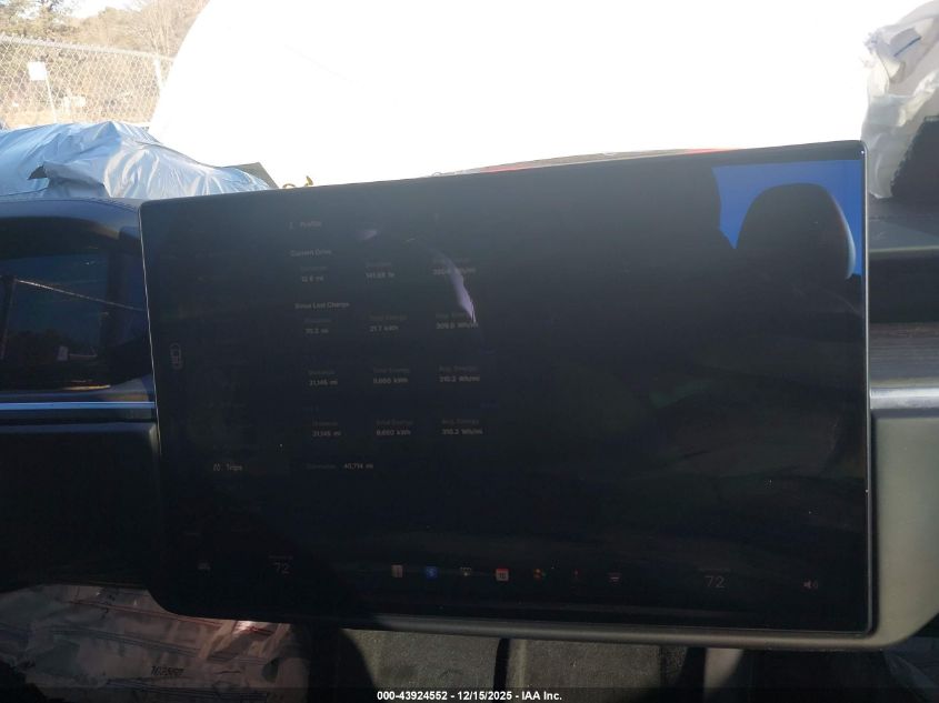 2023 Tesla Model X Dual Motor All-Wheel Drive/Standard Range VIN: 7SAXCDE58PF404082 Lot: 43924552