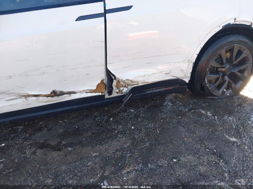 2023 Tesla Model X Dual Motor All-Wheel Drive/Standard Range VIN: 7SAXCDE58PF404082 Lot: 43924552