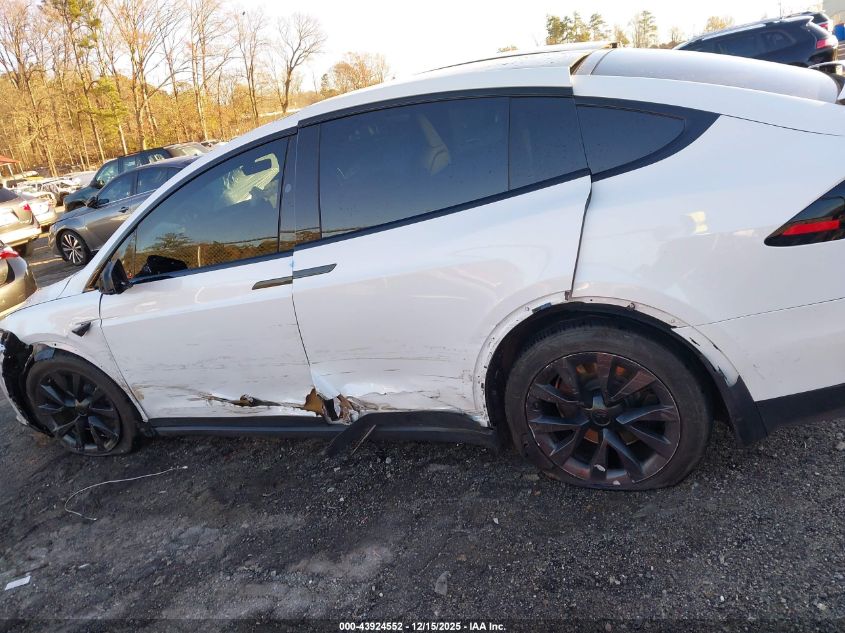2023 Tesla Model X Dual Motor All-Wheel Drive/Standard Range VIN: 7SAXCDE58PF404082 Lot: 43924552