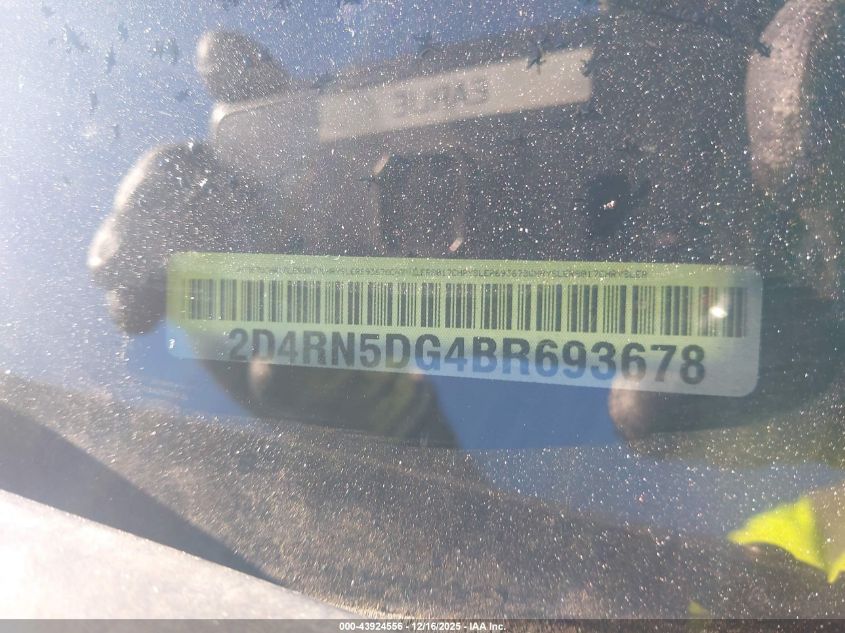2011 Dodge Grand Caravan Crew VIN: 2D4RN5DG4BR693678 Lot: 43924556