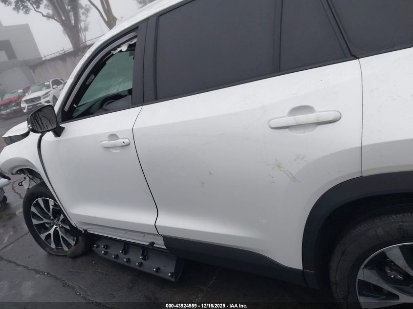 2025 Toyota Grand Highlander Hybrid Limited Max VIN: 5TDADAB50SS017842 Lot: 43924559