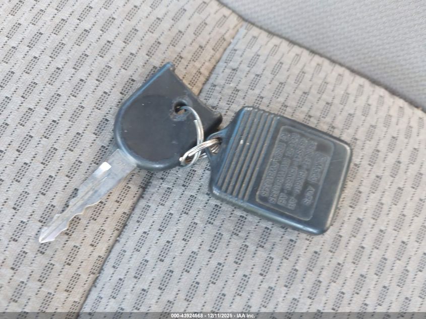 2010 Ford F-150 Fx2 Sport/Stx/Xl/Xlt VIN: 1FTEX1C84AKE75925 Lot: 43924568