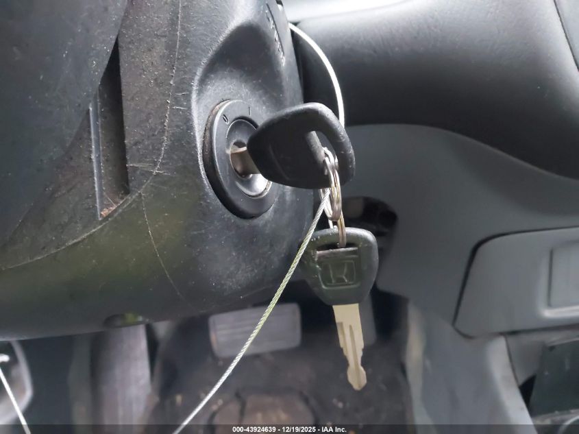 2002 Honda Civic Lx VIN: 1HGES16512L040454 Lot: 43924639