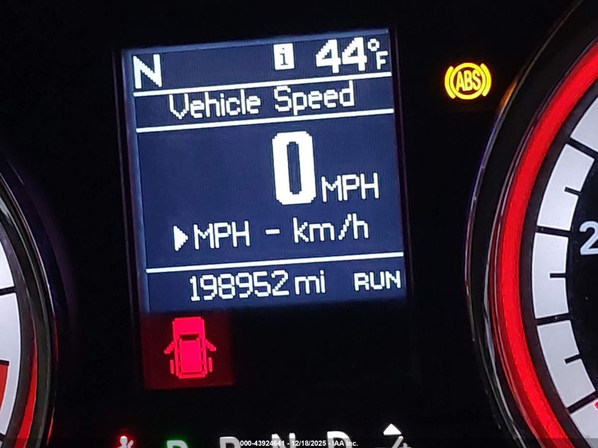 2011 Dodge Grand Caravan R/T VIN: 2D4RN7DG3BR710790 Lot: 43924641