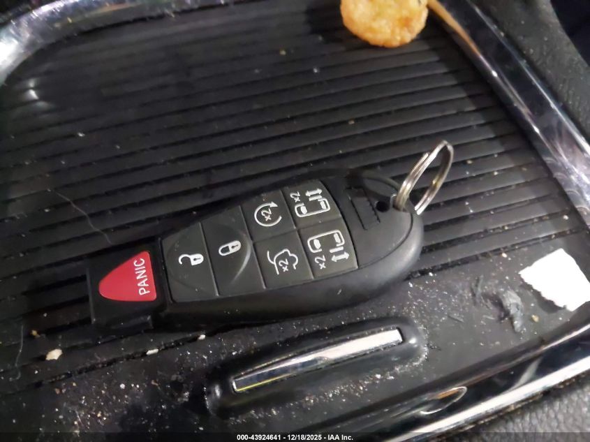 2011 Dodge Grand Caravan R/T VIN: 2D4RN7DG3BR710790 Lot: 43924641