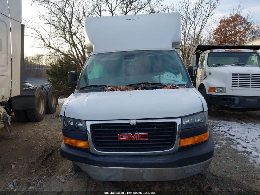 2022 GMC Savana Cutaway Work Van VIN: 1GD07SF7XN1139741 Lot: 43924658
