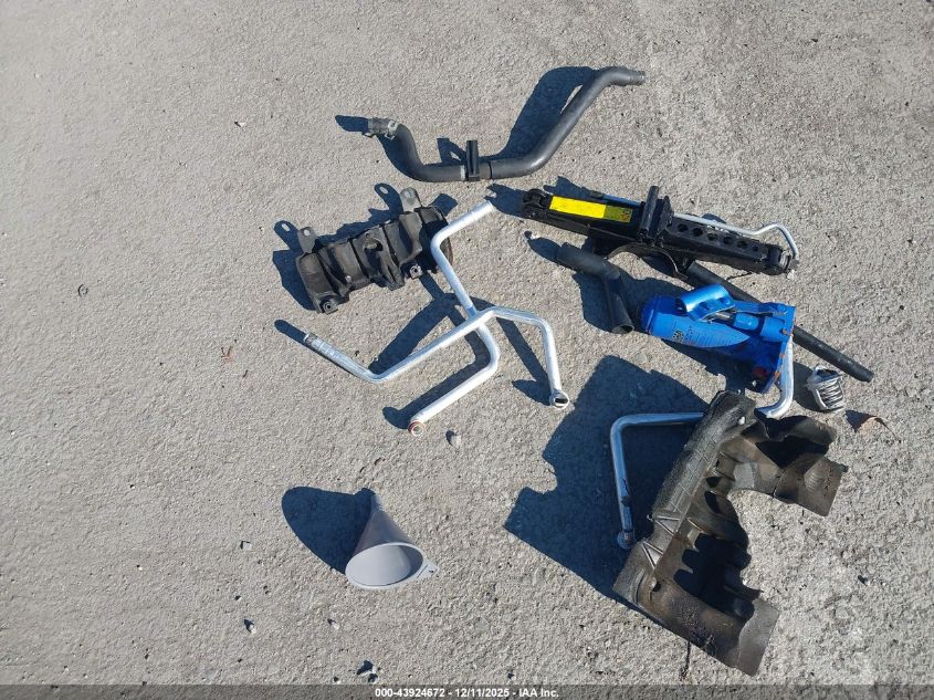 2005 Toyota Camry Se VIN: 4T1BE32K35U038246 Lot: 43924672