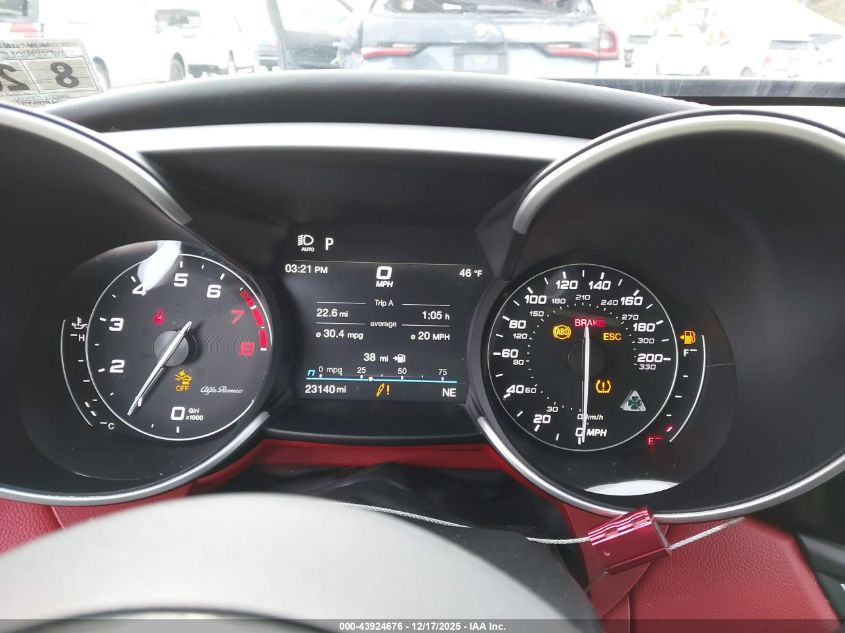 2021 Alfa Romeo Giulia Quadrifoglio Rwd VIN: ZARFAMEV0M7648976 Lot: 43924676