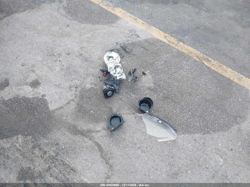 2012 Chevrolet Equinox 2Lt VIN: 2GNFLNEK1C6241030 Lot: 43924690