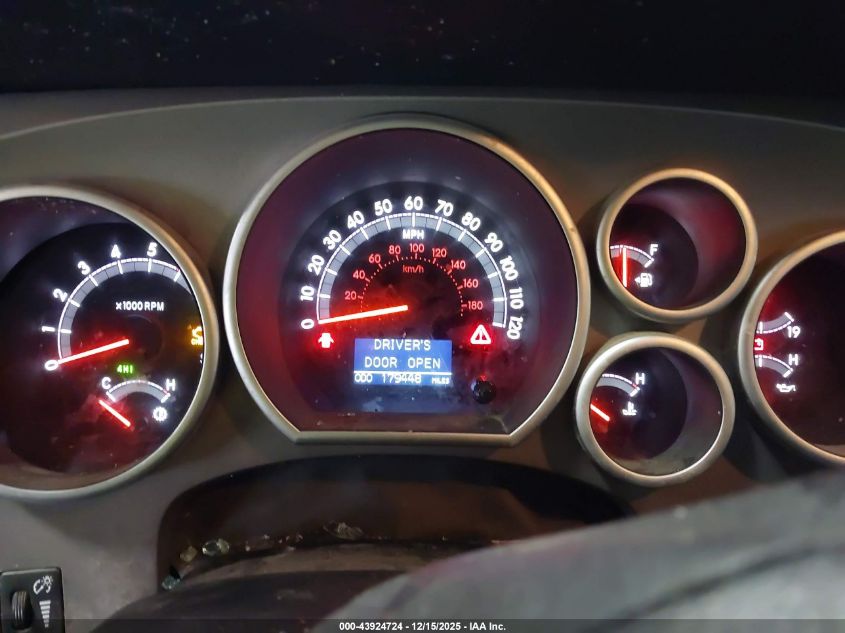 2012 Toyota Tundra Limited 5.7L V8 VIN: 5TFHW5F11CX226932 Lot: 43924724