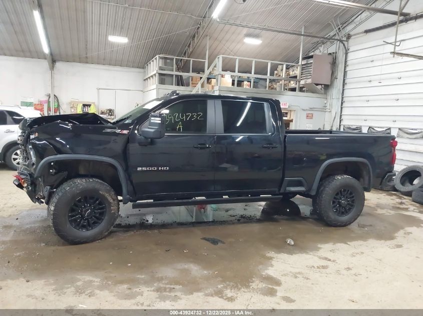 2024 Chevrolet 1500 VIN: 1GC4YYEY8RF281143 Lot: 43924732