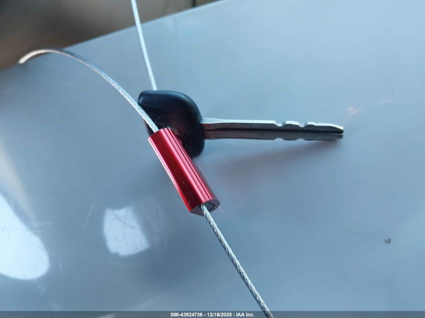 2002 Toyota Avalon Xl VIN: 4T1BF28B32U243642 Lot: 43924736