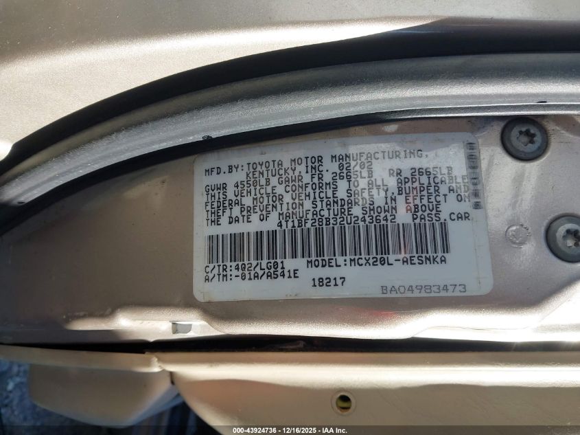 2002 Toyota Avalon Xl VIN: 4T1BF28B32U243642 Lot: 43924736