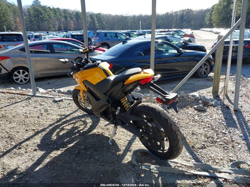 538SMBZ40HCA07601 2017   photo no. 3
