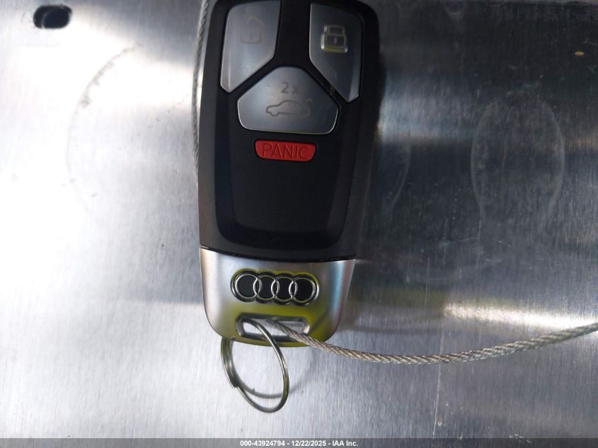 2025 Audi A5 Sportback Premium Plus 45 Tfsi S Line Quattro S Tronic VIN: WAUFACF55SA016233 Lot: 43924794