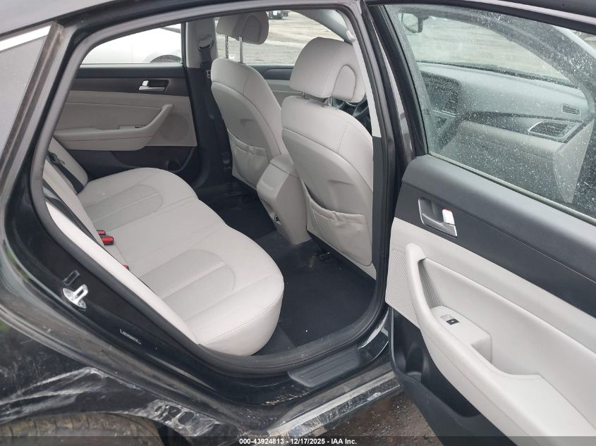 2017 Hyundai Sonata Sport VIN: 5NPE34AF6HH441136 Lot: 43924813