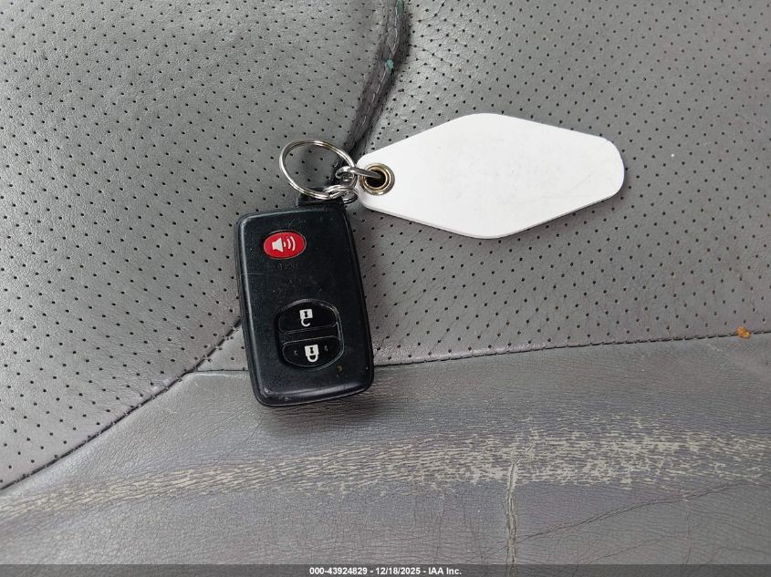 2011 Toyota Rav4 Limited VIN: 2T3YF4DV1BW082396 Lot: 43924829