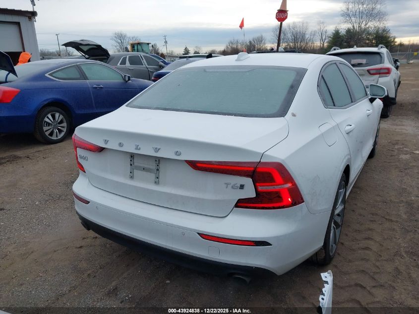 2021 Volvo S60 T6 Momentum VIN: 7JRA22TK6MG081298 Lot: 43924838
