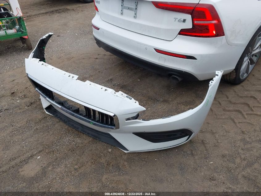 2021 Volvo S60 T6 Momentum VIN: 7JRA22TK6MG081298 Lot: 43924838