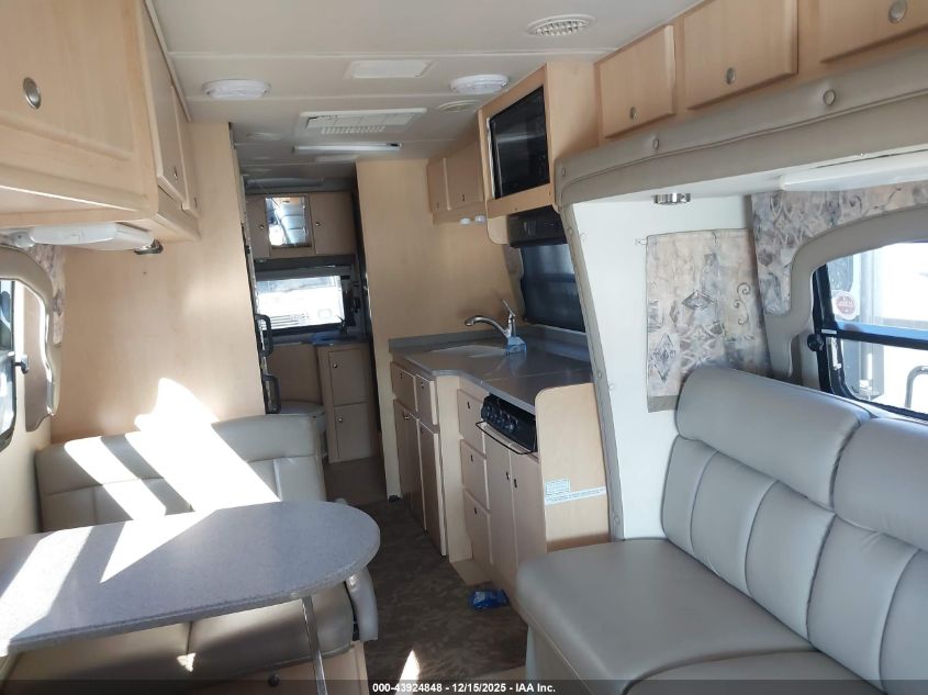 2004 Ford E-450 Cutaway Standard VIN: 1FDXE45SX4HA42518 Lot: 43924848