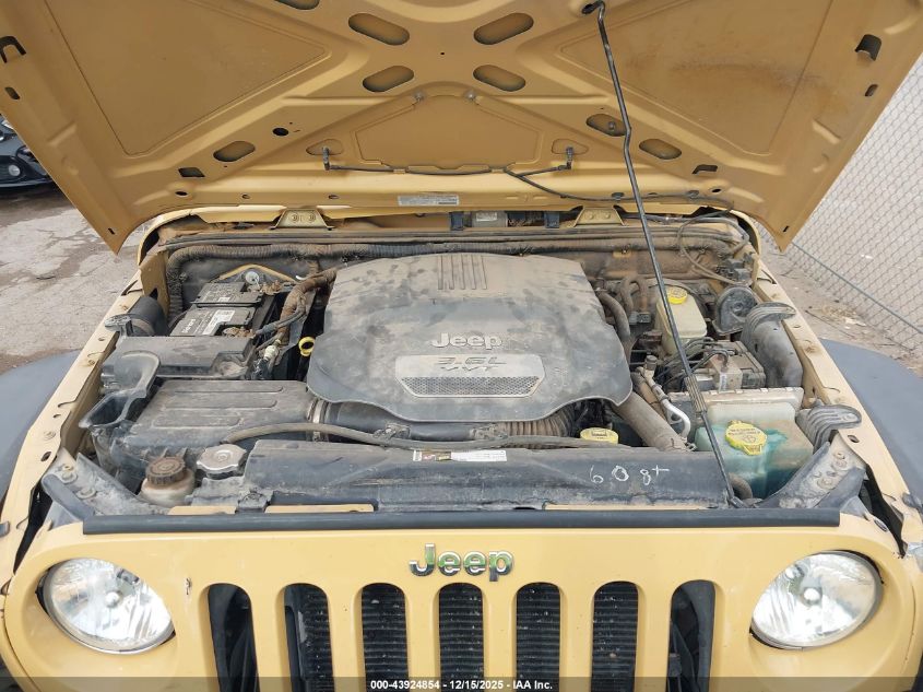 2013 Jeep Wrangler Unlimited Sport VIN: 1C4BJWDG8DL697602 Lot: 43924854