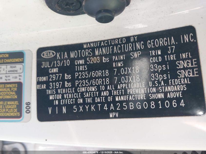 2011 Kia Sorento Lx V6 VIN: 5XYKT4A25BG081064 Lot: 43924878