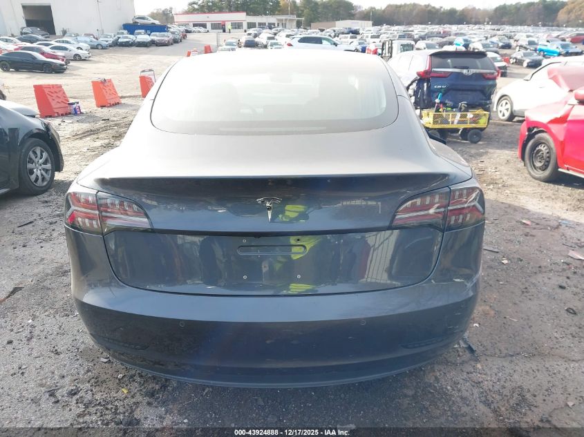 2018 Tesla Model 3 Long Range/Mid Range VIN: 5YJ3E1EA9JF036763 Lot: 43924888