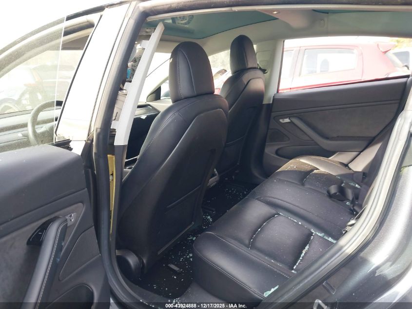 2018 Tesla Model 3 Long Range/Mid Range VIN: 5YJ3E1EA9JF036763 Lot: 43924888