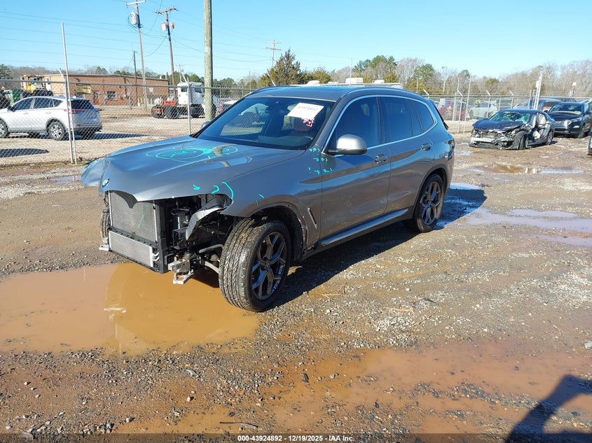 BMW X3 — thumbnail 2