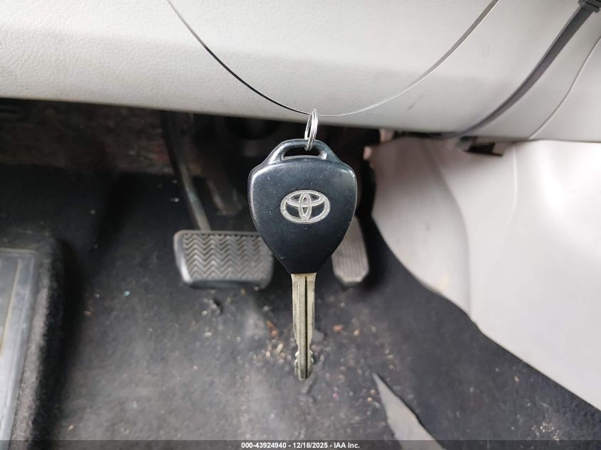 2013 Toyota Corolla Le VIN: 2T1BU4EEXDC057004 Lot: 43924940