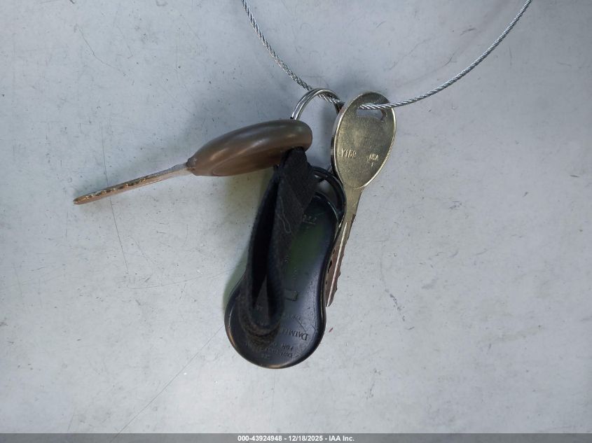 2004 Jeep Liberty Sport VIN: 1J4GL48K64W187874 Lot: 43924948