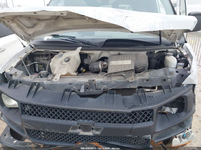 2006 Chevrolet Express Work Van VIN: 1GCFG15X861218790 Lot: 43924973