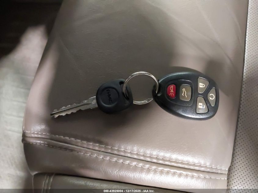 2014 GMC Acadia Denali VIN: 1GKKVTKD8EJ302864 Lot: 43925004